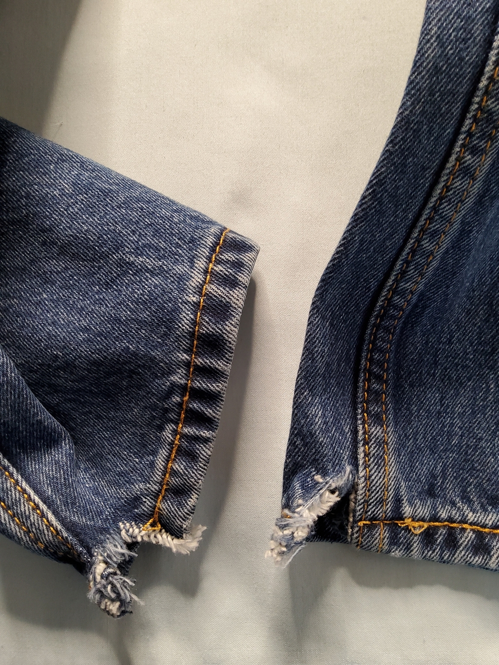 Levi's 505 Men's Straight Fit Blue Denim Jeans - Picture 6 of 9